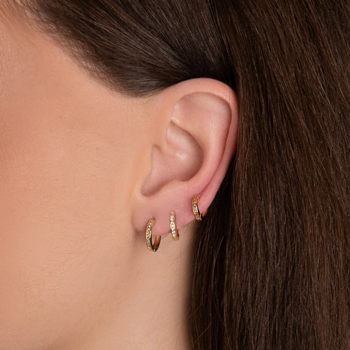 Brinco argola folheado com 5 micro zircônia cravadas trava click