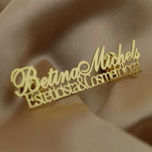 Broche personalizado fonte mista