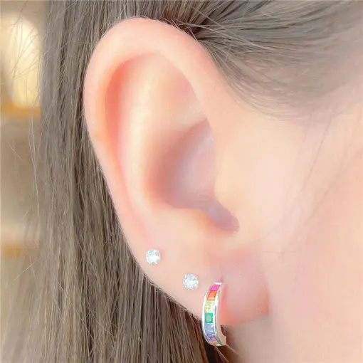 BRINCO MEIA ARGOLA BAGUETE COLOR