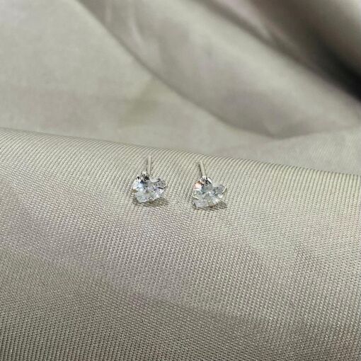 BRINCO ZIRCONIA CORAÇÃO 6 MM PRATA