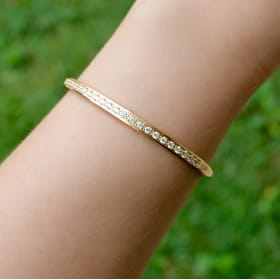BRACELETE CRAVEJADO