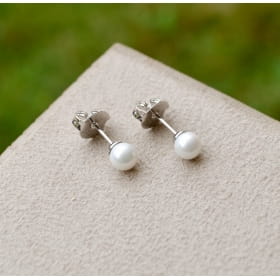 BRINCO PEROLA SHELL 6MM