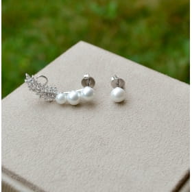 BRINCO EAR CUFF CRAVEJADO DE NAVETES E PEROLA SHELL