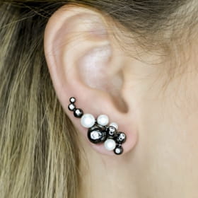 BRINCO DE ZIRCÔNIAS E PÉROLAS SHELL