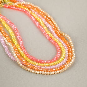COLAR COM CRISTAIS DE ACRÍLICO COLORIDO 45CM