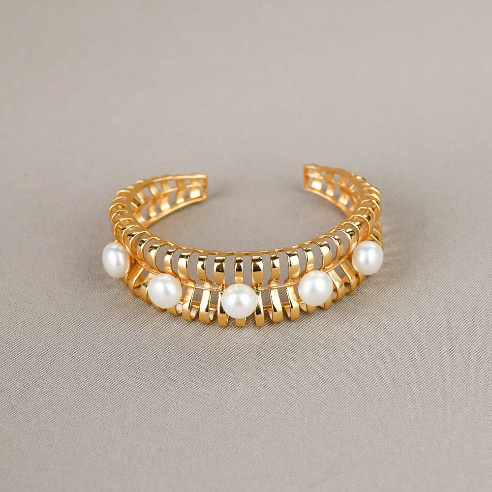 PULSEIRA BRACELETE COM PEROLAS NATURAIS