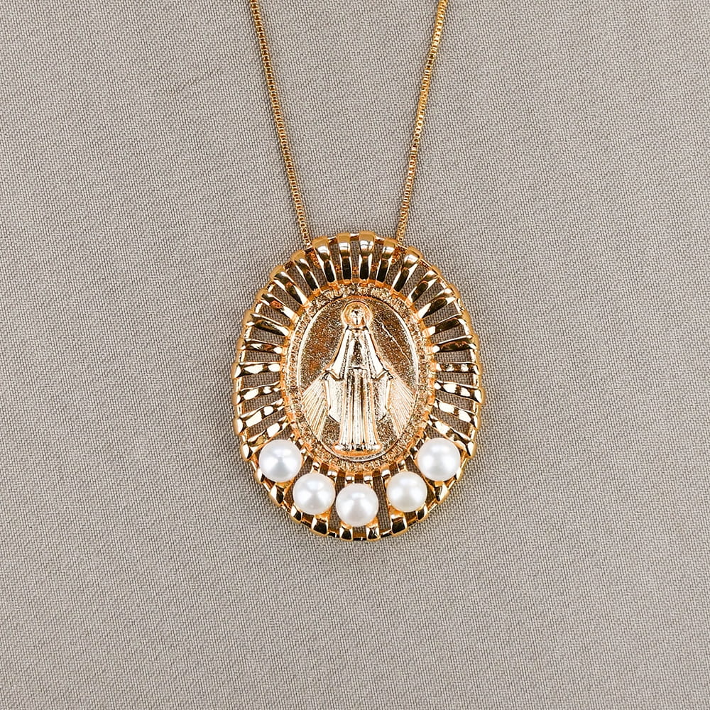 COLAR COM PINGENTE NOSSA SENHORA DAS GRAÇAS E PEROLAS NATURAIS