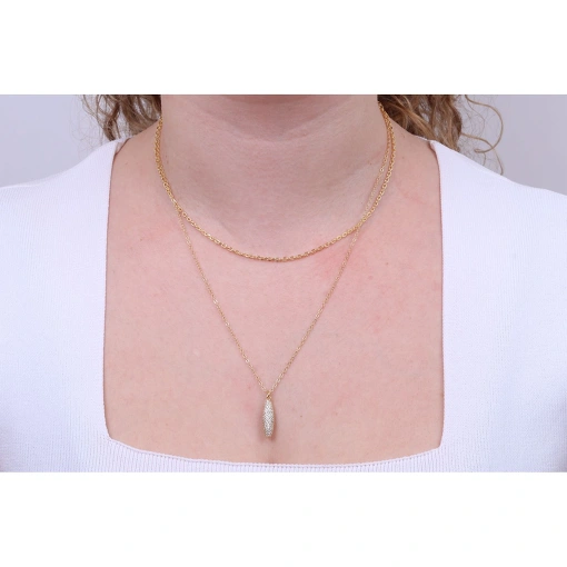 GARGANTILHA COM PINGENTE CRAVEJADO