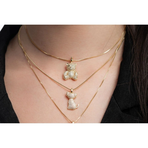 PINGENTE DE URSO CRAVEJADO