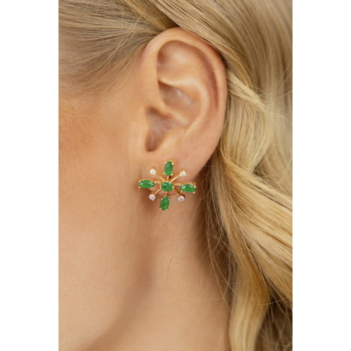 BRINCO DE FLOR COM ZIRCÔNIAS ESMERALDA BANHADO A OURO