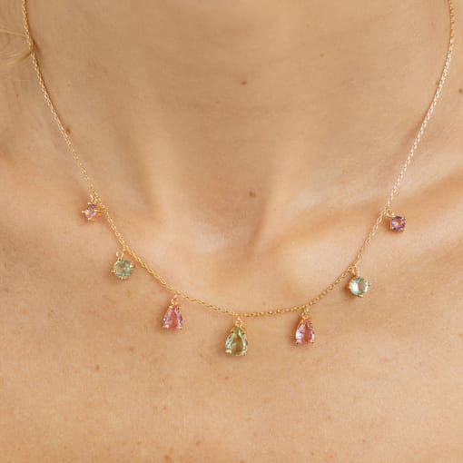 COLAR COM ZIRCÔNIAS PRASIOLITA E ROSA BANHADA A OURO