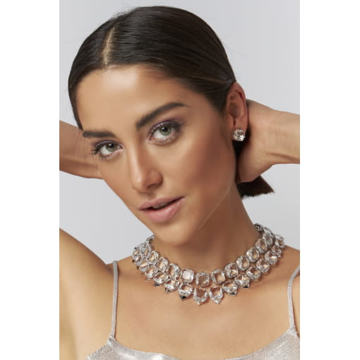 BRINCO BANHADO A RODIO PEDRA BRANCA TRIANGULAR/QUADRADO