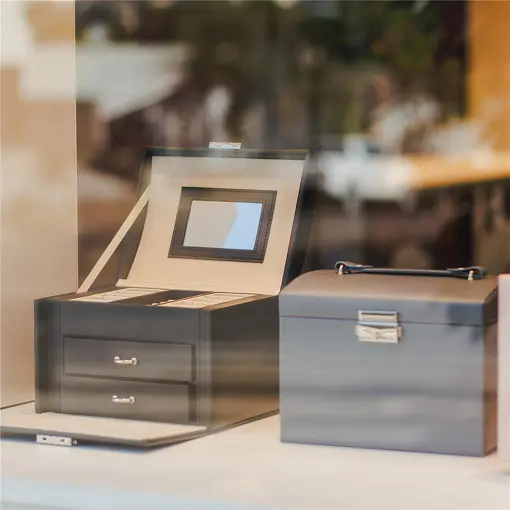 PORTA-JOIAS EXCLUSIVE PREMIUM COM ALÇA PRETA