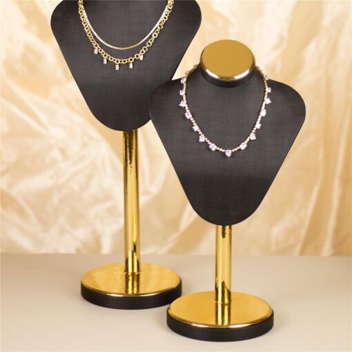 EXPOSITOR BUSTO ESTHER PRETO