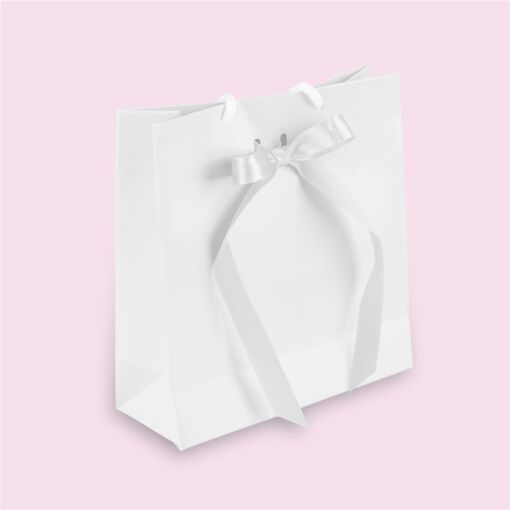 SACOLA PARA JOIAS 16X17CM COM 10 UN BRANCA COM FITA