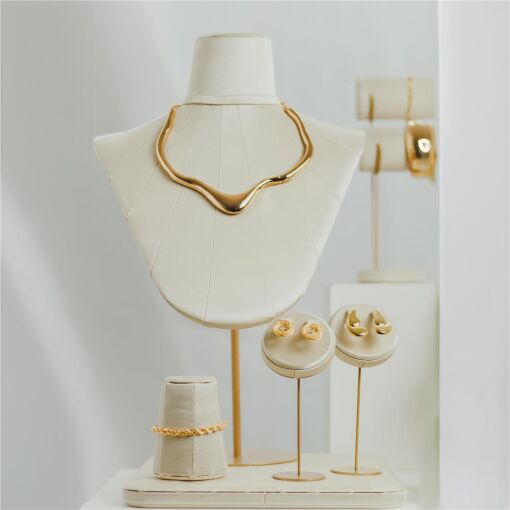 EXPOSITOR BUSTO VICENZA DRAPEADO