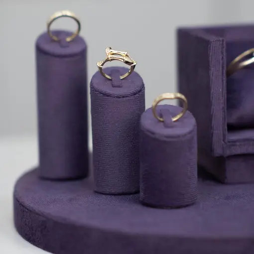 EXPOSITOR PARA TRIO DE ANÉIS REDONDO COLORS