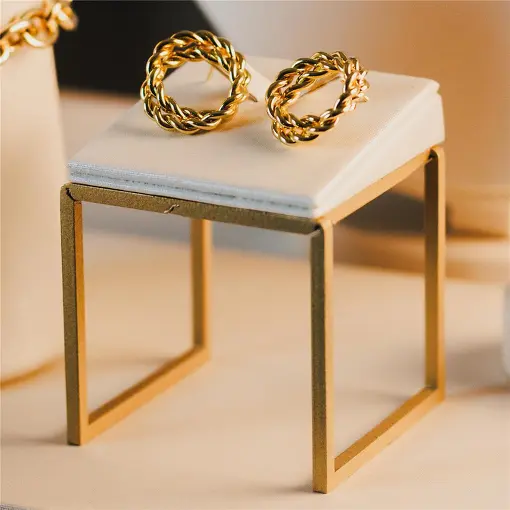 CUBO TREND + CARTELA BRINCOS P FLY