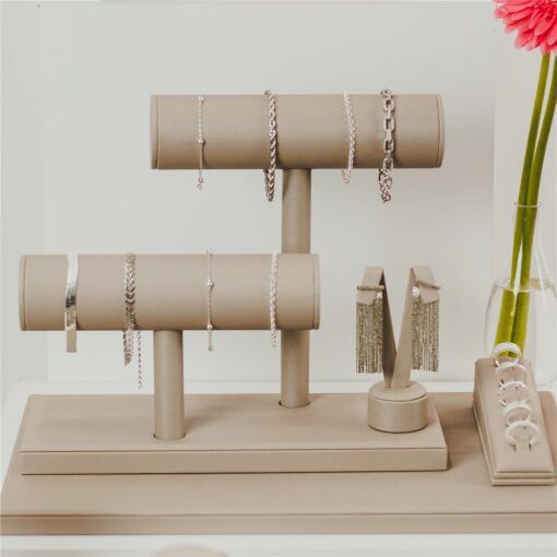 EXPOSITOR DUPLO PARA PULSEIRAS ESTHER FENDI