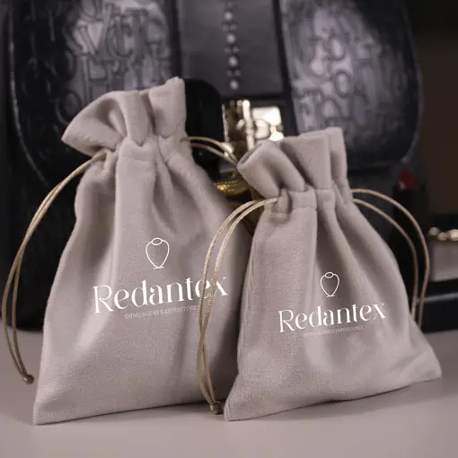 EMBALAGEM PERSONALIZADA VELUDO VALOR UNITÁRIO PARA 300 UNIDADES