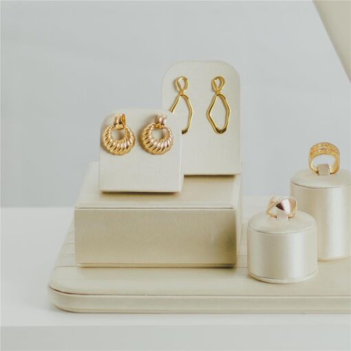 EXPOSITOR BASE QUADRADA ELEVADA VICENZA