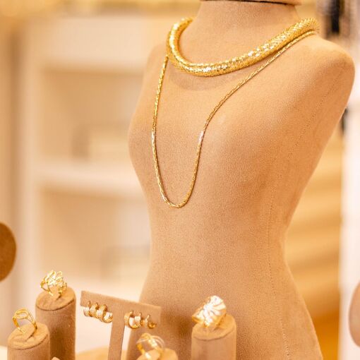 BUSTO MANEQUIM SUEDE CAMEL