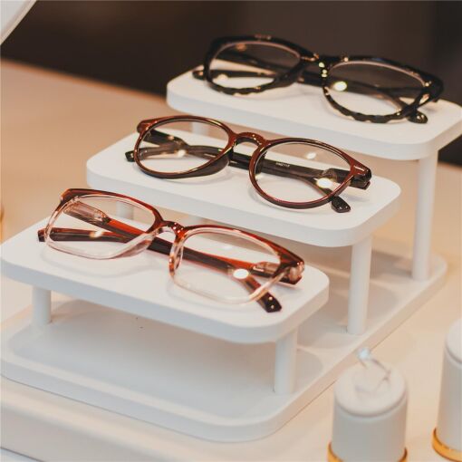 EXPOSITOR ESCADINHA PARA ÓCULOS E JOIAS