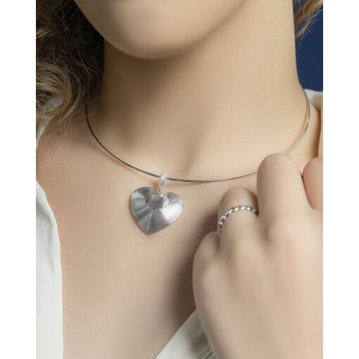 Chocker Ouro Branco Aro Coração Frisado