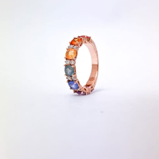 Anel Em Ouro Com Safiras Coloridas e Diamantes