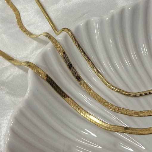 Corrente Fio Alemão Banhada a Ouro 18k.