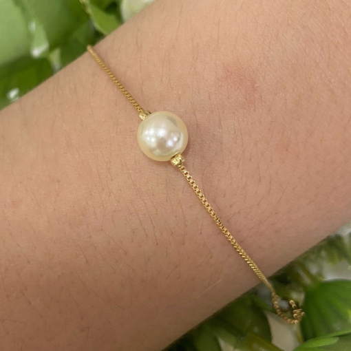 Pulseira Pérola Banhada a Ouro 18k.