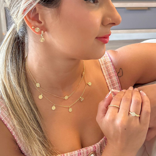Colar Duplo Flores Banhado a Ouro 18k.