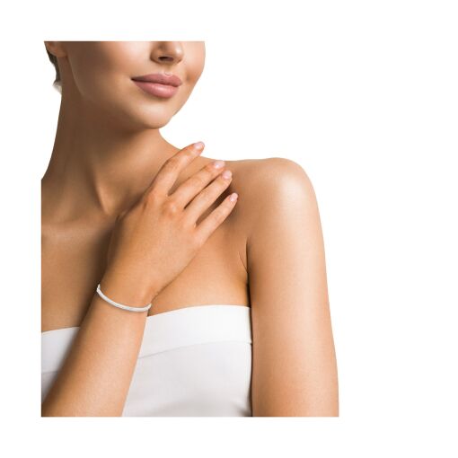 BRACELETE COM BAGUETES