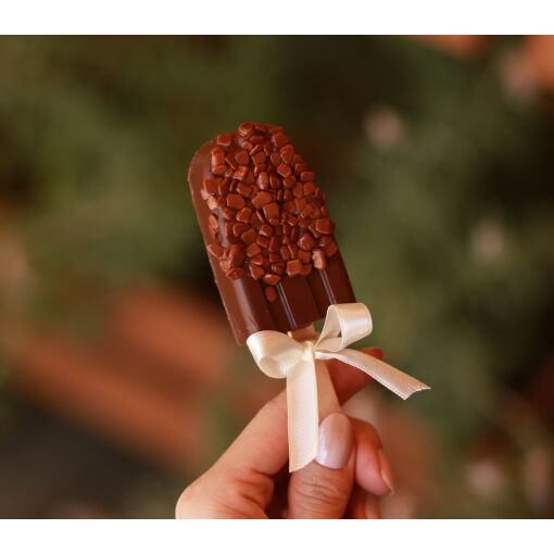 Picolé chocolate ao leite recheado com Nutella 50g
