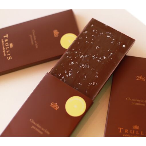 Barra de chocolate ao leite com flor de sal 100g