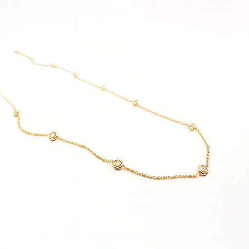 Colar Dourado Ponto de Luz Múltiplo