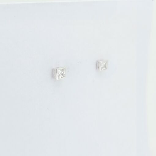 Brinco Ponto de Luz Prata Branca