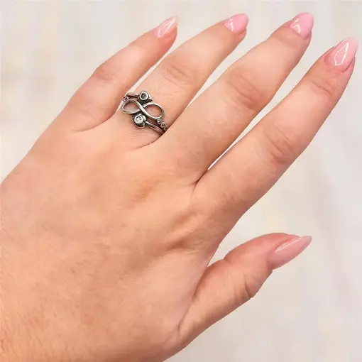 ANEL C/ SIMBOLO DO INFINITO E CORAÇÃO C/ ZIRCONIA PRATA 925