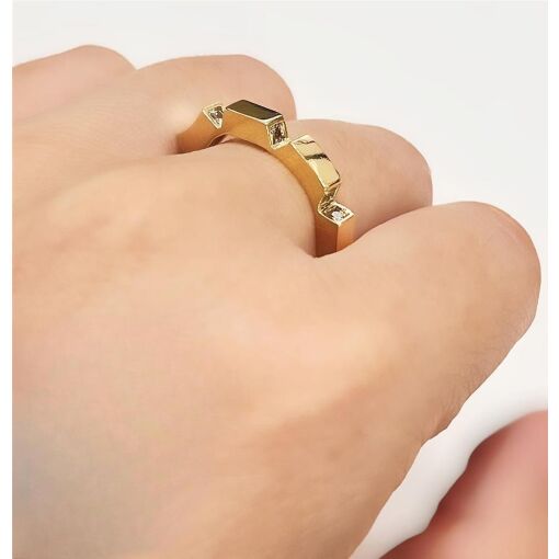 ANEL ARO DIFERENTE  FOLHEADO A OURO 18K