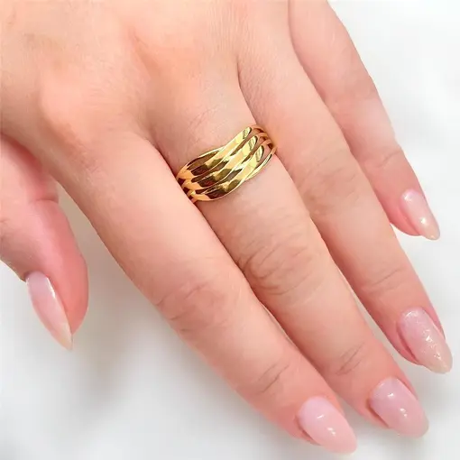 ANEL 4 AROS LISOS ONDULADOS FOLHEADO A OURO 18K