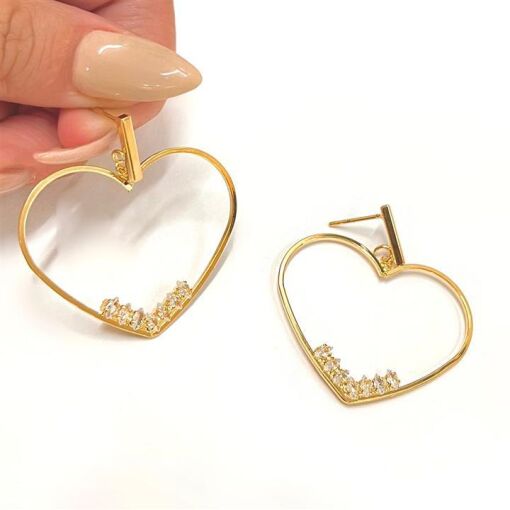 BR CORAÇÃO C/ PONTO DE LUZ  FOLHEADO A OURO 18K