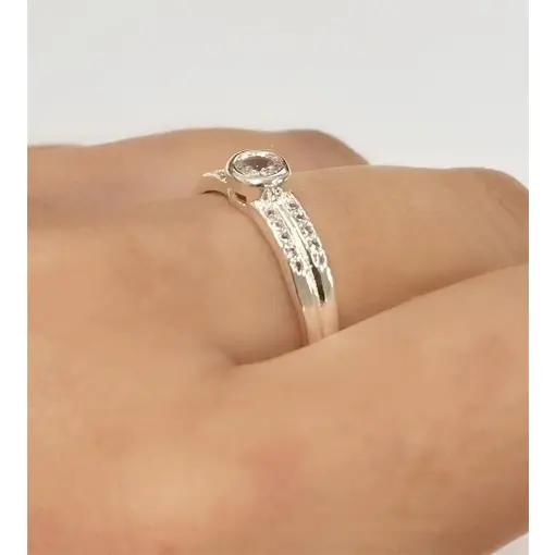 ANEL 4 DET. CRAV. C/ PEDRA REDONDA  FOLHEADO A OURO 18K