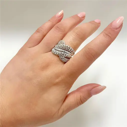 ANEL LARGO CRAVEJADO VERDE/CRISTAL FOLHEADO A PRATA