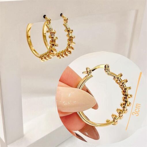 BR T.ARGOLA 3CM DET ESPIRAL FOLHEADO A OURO 18K
