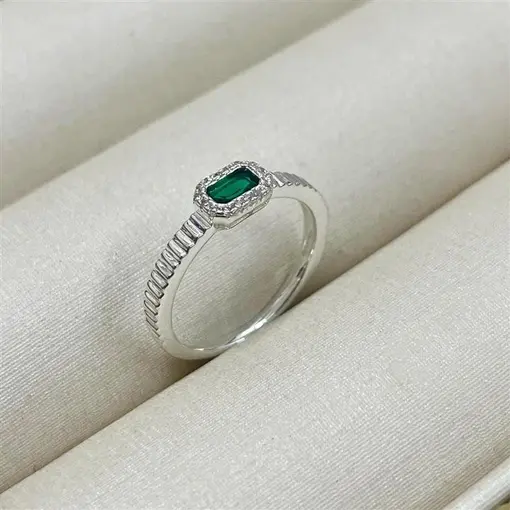 ANEL PEDRA RET C/ ARO LISTRAS FOLHEADO A PRATA