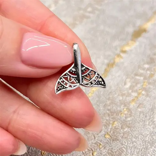 PINGENTE CALDA DE SEREIA C/ DETALHES PRATA 925