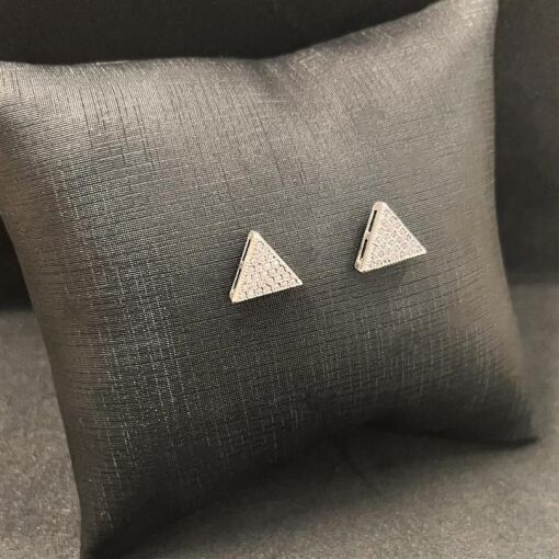 BR PINO TRIANGULO C/  ZIRCONIA PRATA 925