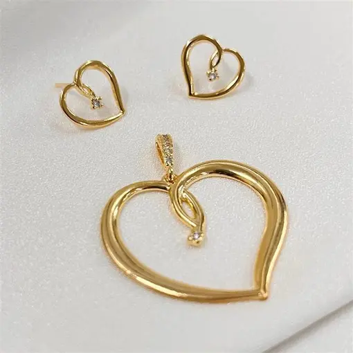 CONJ CORAÇÕES  FOLHEADO A OURO 18K