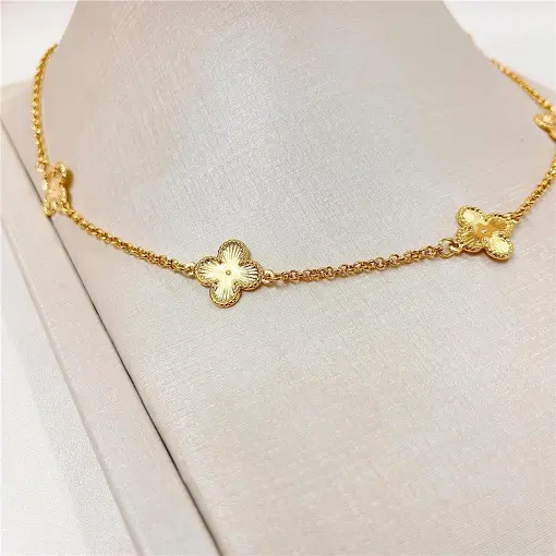 GARG ELO PORT. C/ TREVOS  RISC. FOLHEADO A OURO 18K