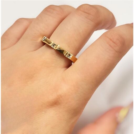 ANEL ARO DIFERENTE  FOLHEADO A OURO 18K